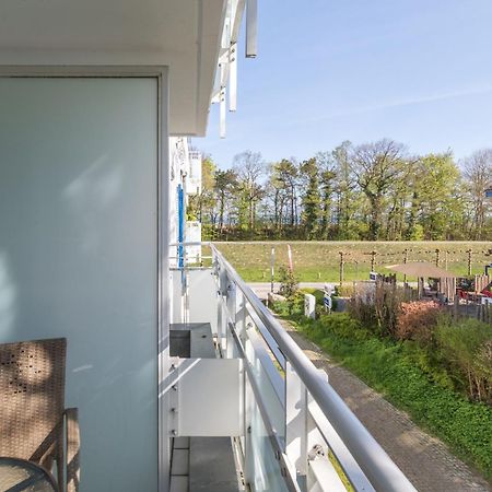 Leuchtturm An Der Seebruecke Zingst Kültér fotó
